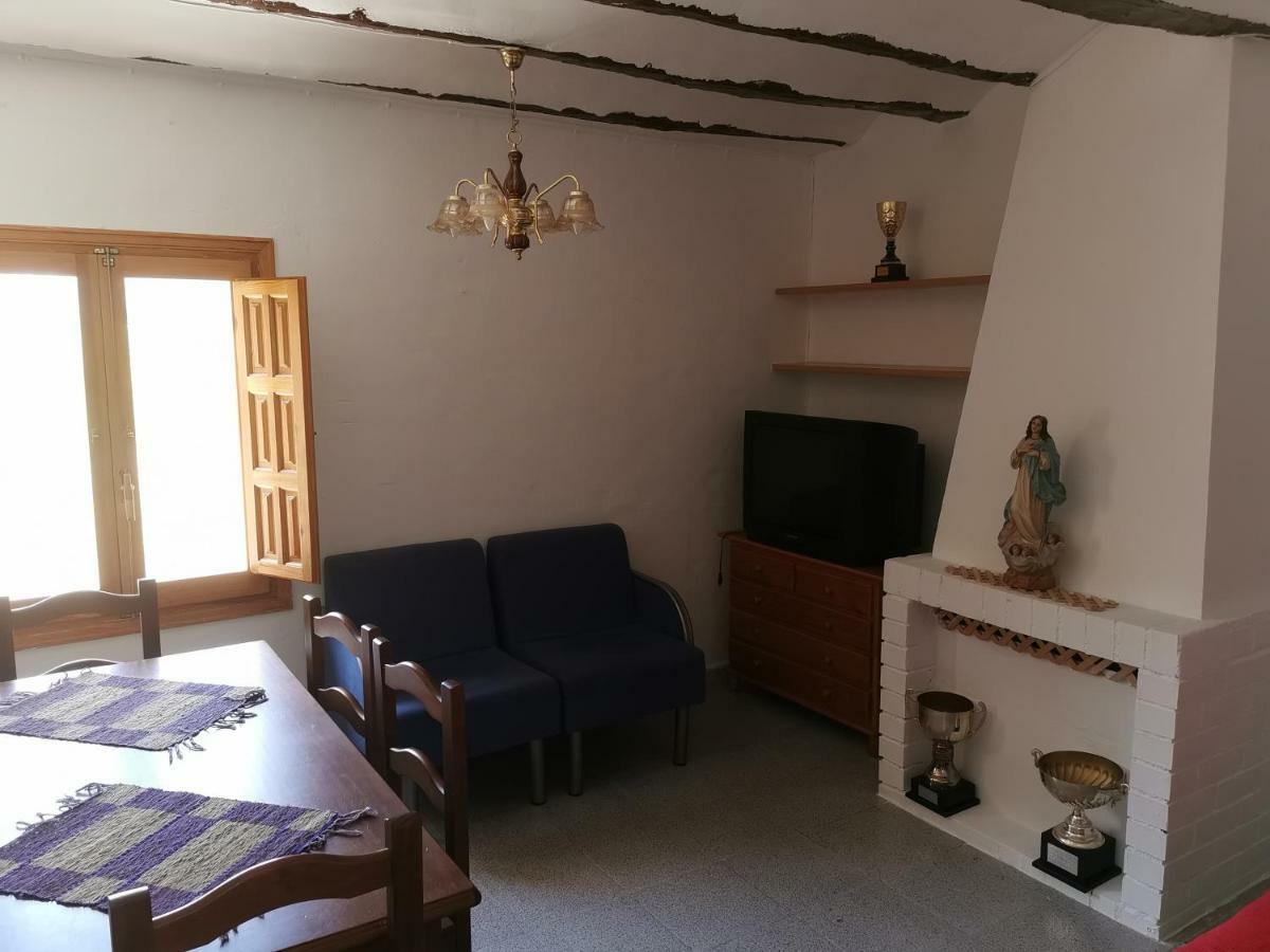 Casa Rural Y Albergue Tormon Εξωτερικό φωτογραφία