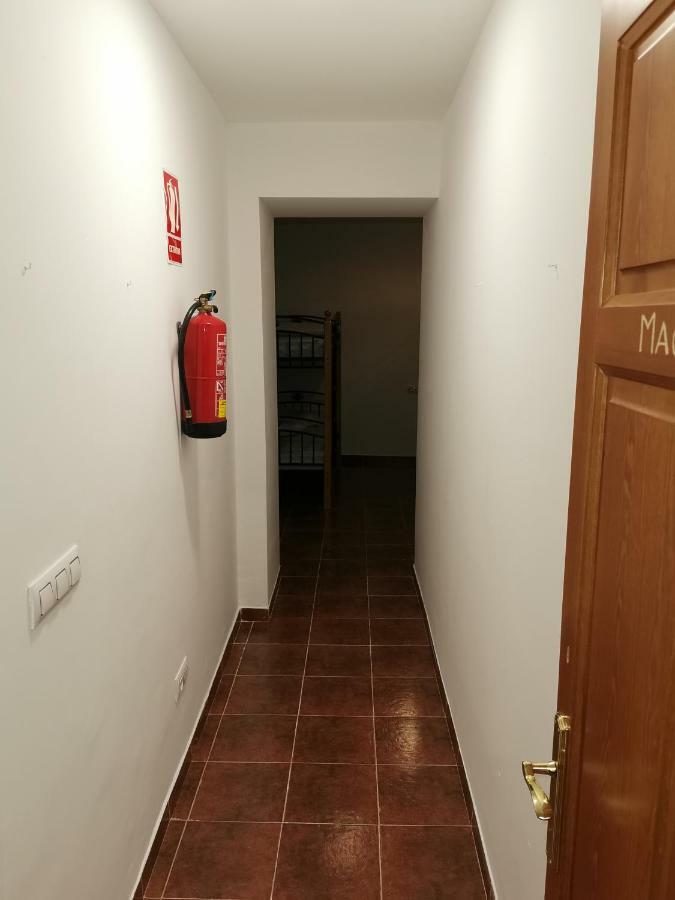 Casa Rural Y Albergue Tormon Εξωτερικό φωτογραφία